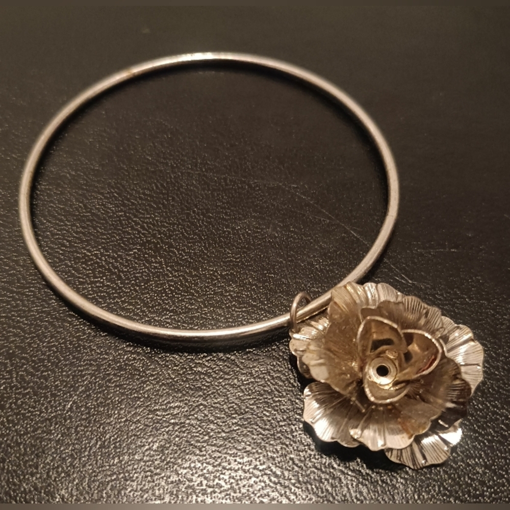 Silver Bangle Bracelet with Flower Charm